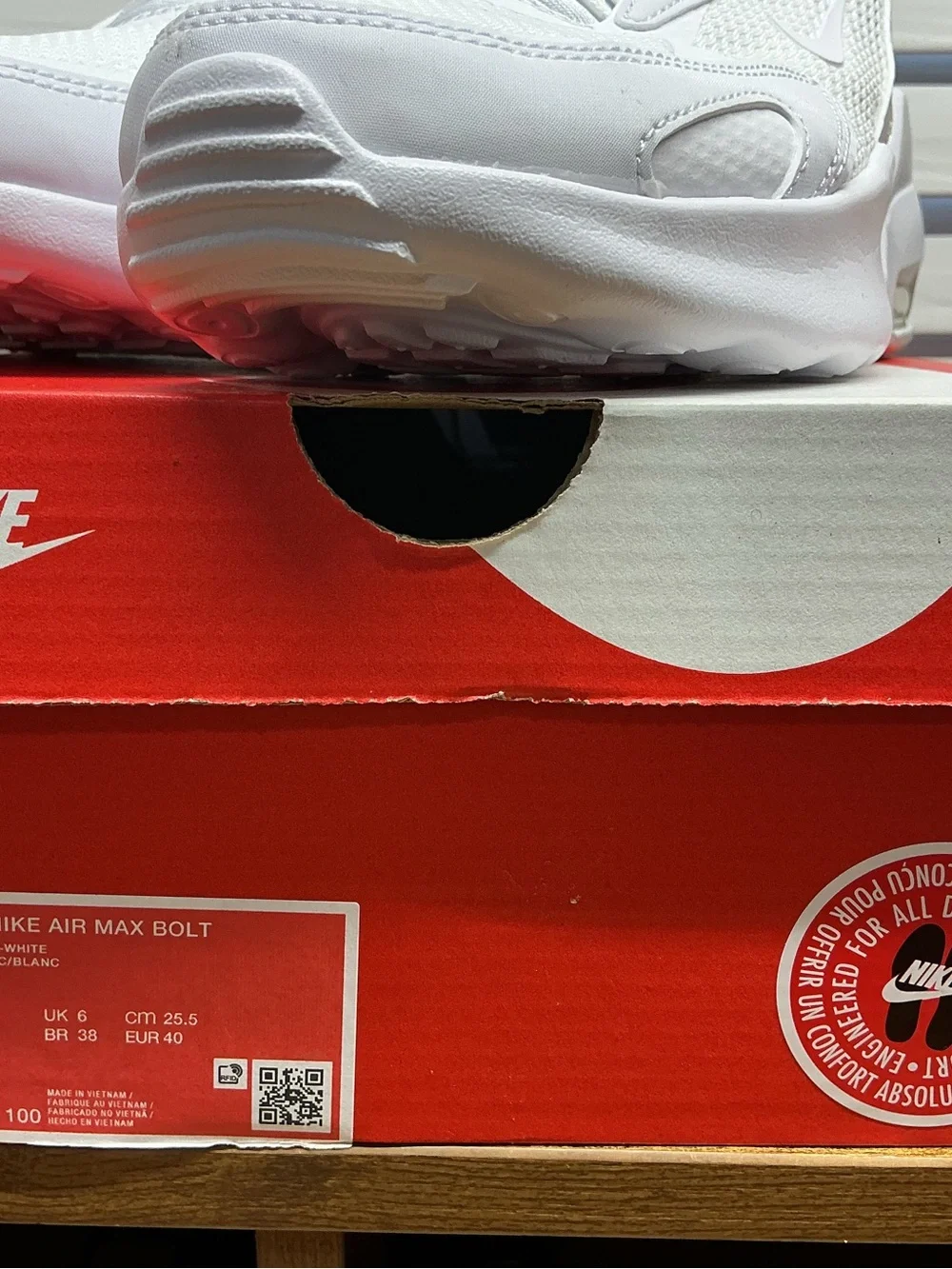 Nike air max bolt white womens size 8.5 - Picture 4 of 6
